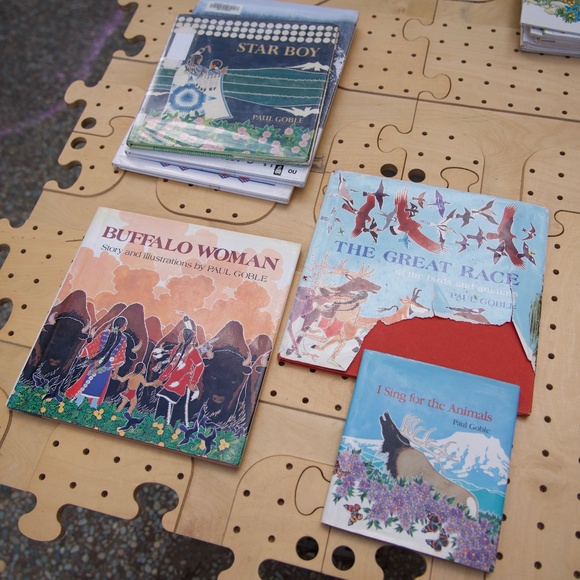 Paul Goble Native American Stories Hard & Soft Cover Book Bundle Of 17 Items - Picture 6 of 13